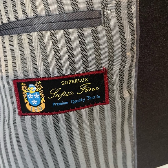 Giorgio Fiorelli Suit Jacket and Pants - Picture 3 of 8